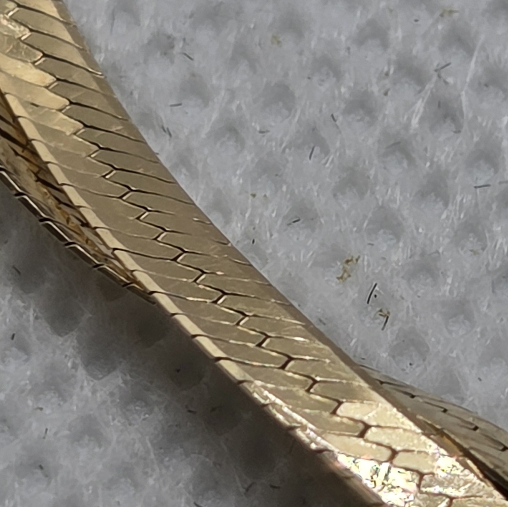Gold Twisted Bracelet - Picture 8 of 15